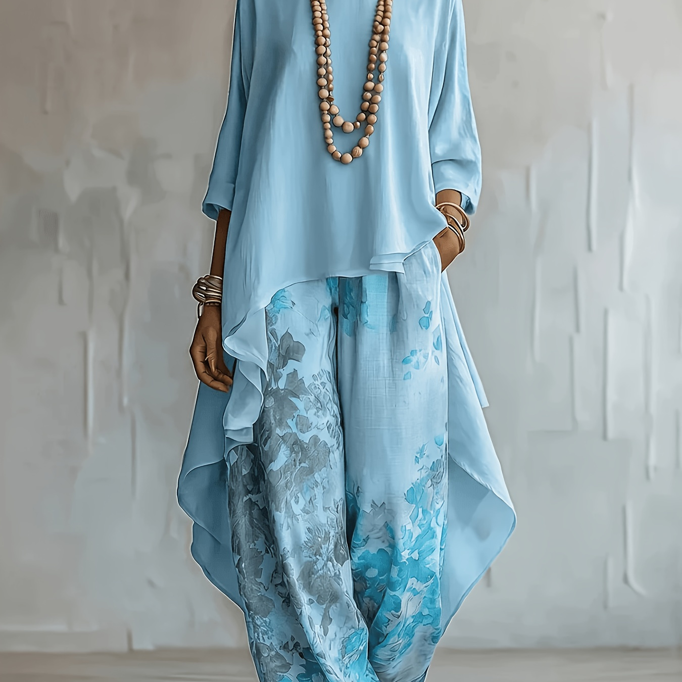 Plus-size plain top and printed trousers