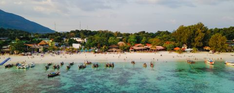 Découvre les belles plages de l'île cambodgienne de Koh Rong